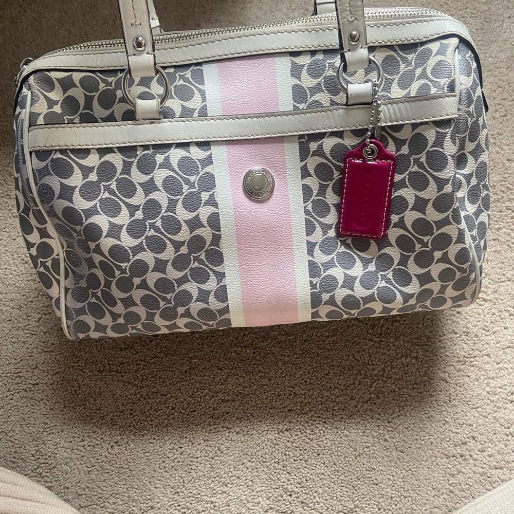 Rare Vintage Coach Gray and Pink Signature Satchel Bag - Picture 2 of 16